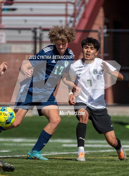 Thumbnail 2 in Highlands Ranch vs Aurora Central photogallery.