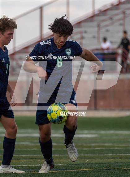 Thumbnail 2 in Highlands Ranch vs Aurora Central photogallery.