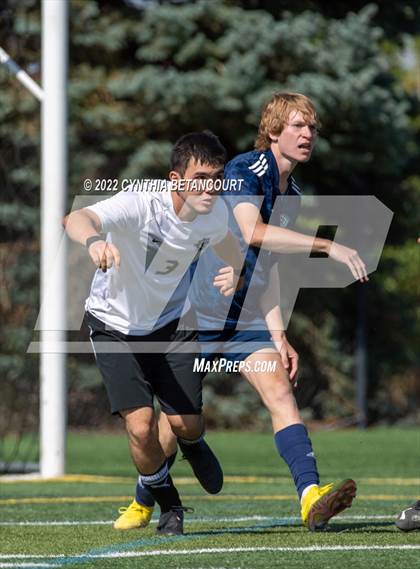 Thumbnail 3 in Highlands Ranch vs Aurora Central photogallery.