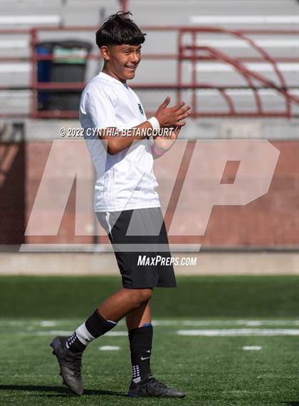 Thumbnail 3 in Highlands Ranch vs Aurora Central photogallery.