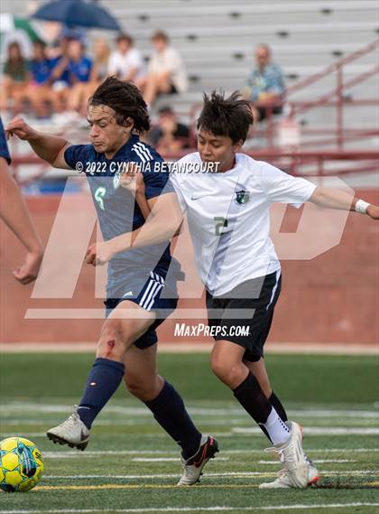 Thumbnail 3 in Highlands Ranch vs Aurora Central photogallery.