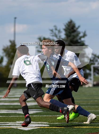 Thumbnail 3 in Highlands Ranch vs Aurora Central photogallery.