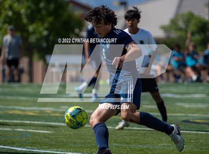 Thumbnail 2 in Highlands Ranch vs Aurora Central photogallery.
