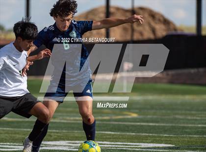 Thumbnail 2 in Highlands Ranch vs Aurora Central photogallery.