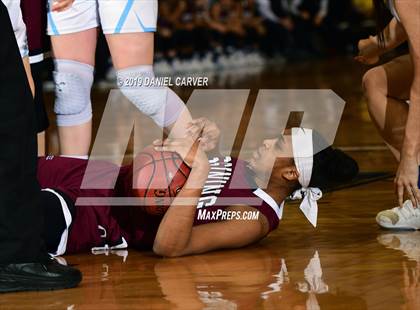 Thumbnail 3 in Ossining vs. Ursuline (Section 1 Class AA Final) photogallery.