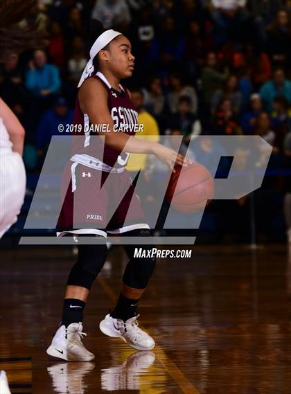 Thumbnail 3 in Ossining vs. Ursuline (Section 1 Class AA Final) photogallery.