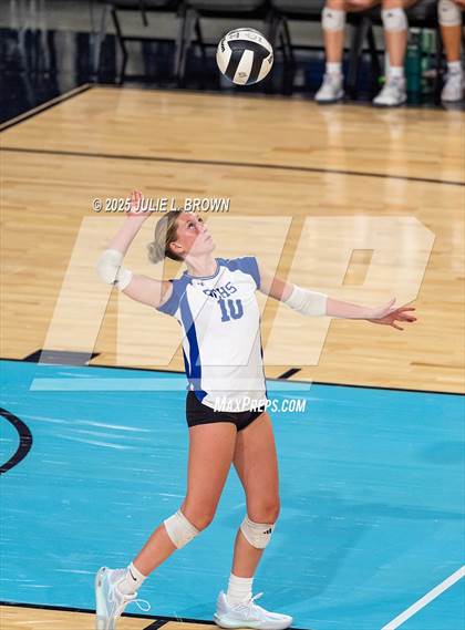 Thumbnail 1 in Indianapolis Bishop Chatard @ New Castle photogallery.