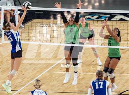 Thumbnail 3 in Indianapolis Bishop Chatard @ New Castle photogallery.