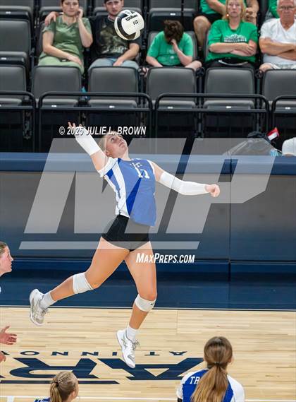 Thumbnail 3 in Indianapolis Bishop Chatard @ New Castle photogallery.