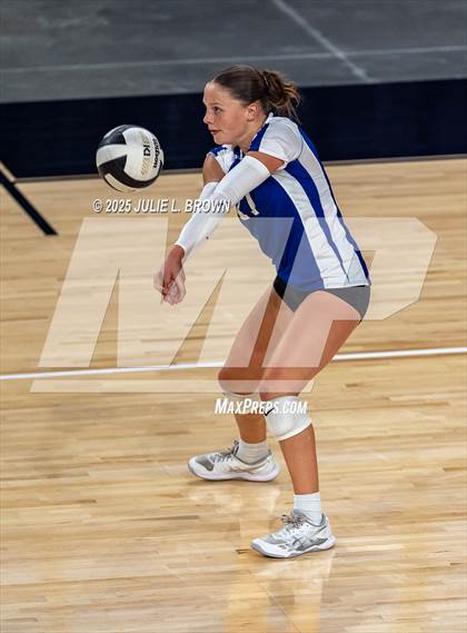 Thumbnail 3 in Indianapolis Bishop Chatard @ New Castle photogallery.