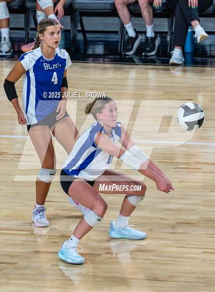 Thumbnail 3 in Indianapolis Bishop Chatard @ New Castle photogallery.