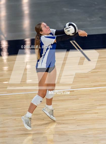 Thumbnail 3 in Indianapolis Bishop Chatard @ New Castle photogallery.