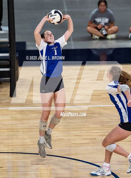 Thumbnail 3 in Indianapolis Bishop Chatard @ New Castle photogallery.