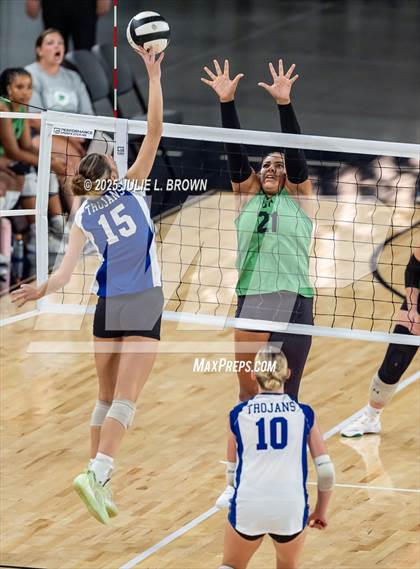 Thumbnail 1 in Indianapolis Bishop Chatard @ New Castle photogallery.