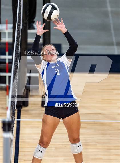 Thumbnail 2 in Indianapolis Bishop Chatard @ New Castle photogallery.