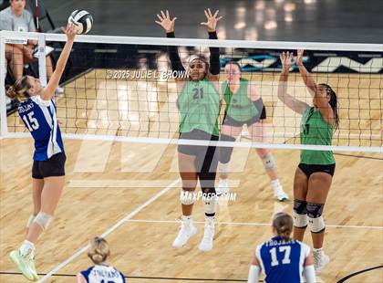 Thumbnail 1 in Indianapolis Bishop Chatard @ New Castle photogallery.
