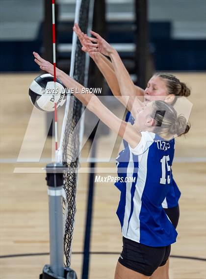 Thumbnail 3 in Indianapolis Bishop Chatard @ New Castle photogallery.