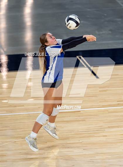 Thumbnail 2 in Indianapolis Bishop Chatard @ New Castle photogallery.