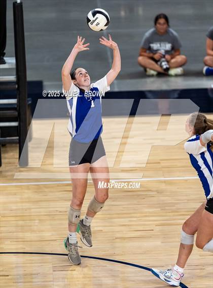 Thumbnail 3 in Indianapolis Bishop Chatard @ New Castle photogallery.