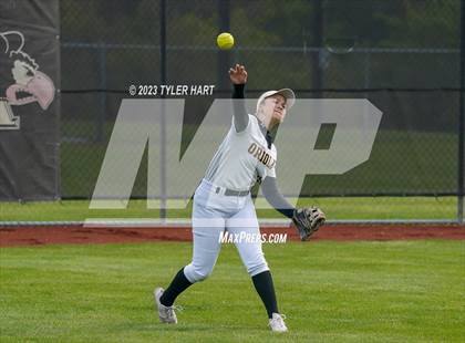 Thumbnail 3 in Terre Haute North Vigo @ Avon photogallery.