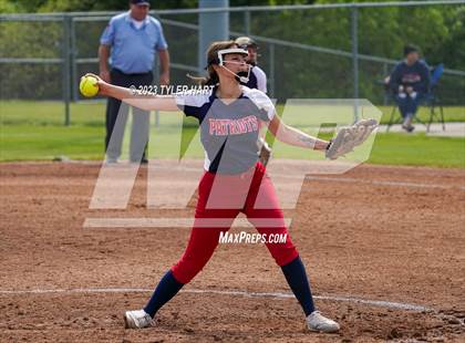 Thumbnail 1 in Terre Haute North Vigo @ Avon photogallery.
