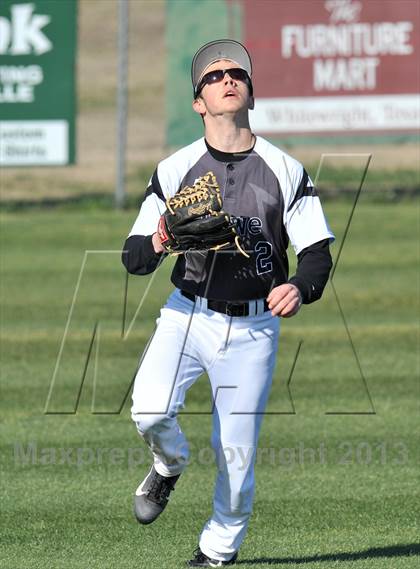 Thumbnail 2 in Howe vs Melissa (Gunter Classic) photogallery.