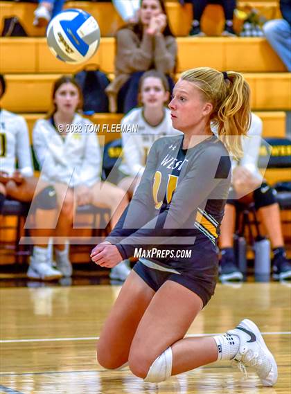 Thumbnail 3 in Olathe Northwest @ Shawnee Mission West photogallery.