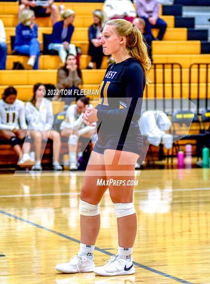 Thumbnail 3 in Olathe Northwest @ Shawnee Mission West photogallery.