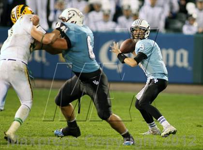 Thumbnail 2 in Edison vs. Villa Park CIF SS - Southwest Division Championship photogallery.