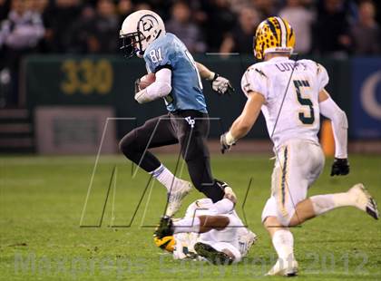 Thumbnail 2 in Edison vs. Villa Park CIF SS - Southwest Division Championship photogallery.