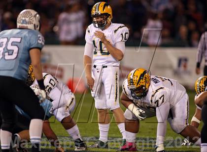 Thumbnail 3 in Edison vs. Villa Park CIF SS - Southwest Division Championship photogallery.