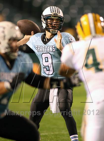 Thumbnail 3 in Edison vs. Villa Park CIF SS - Southwest Division Championship photogallery.