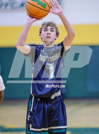 Thumbnail 2 in JV: Trinity Catholic @ Forest photogallery.