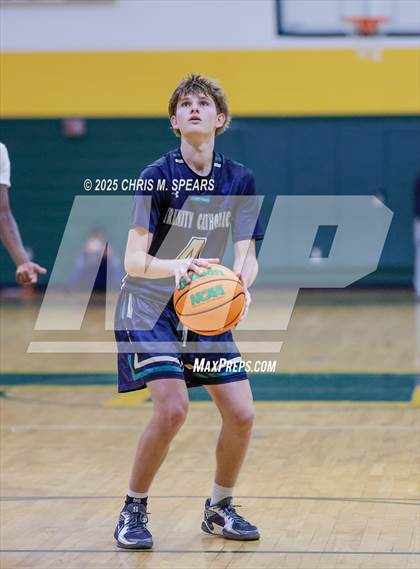 Thumbnail 2 in JV: Trinity Catholic @ Forest photogallery.