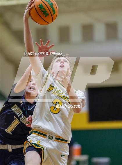 Thumbnail 2 in JV: Trinity Catholic @ Forest photogallery.