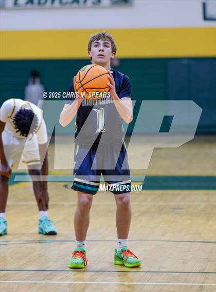 Thumbnail 1 in JV: Trinity Catholic @ Forest photogallery.