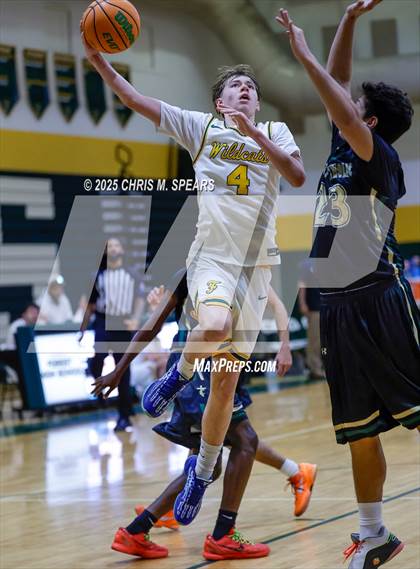 Thumbnail 2 in JV: Trinity Catholic @ Forest photogallery.