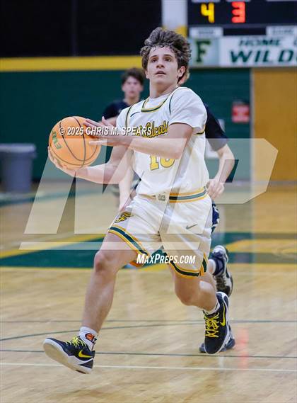 Thumbnail 1 in JV: Trinity Catholic @ Forest photogallery.