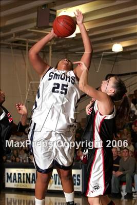 Thumbnail 3 in Hart vs. Santa Margarita (Larry Doyle O.C. Championship) photogallery.