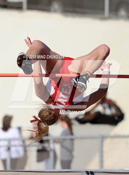Thumbnail 3 in 50th Asics Laguna Beach Trophy Invitational (High Jump) photogallery.