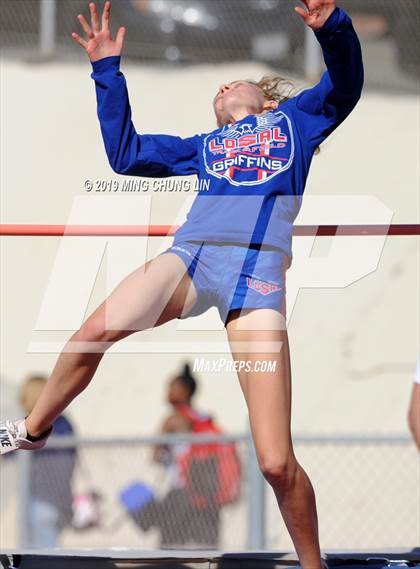 Thumbnail 3 in 50th Asics Laguna Beach Trophy Invitational (High Jump) photogallery.