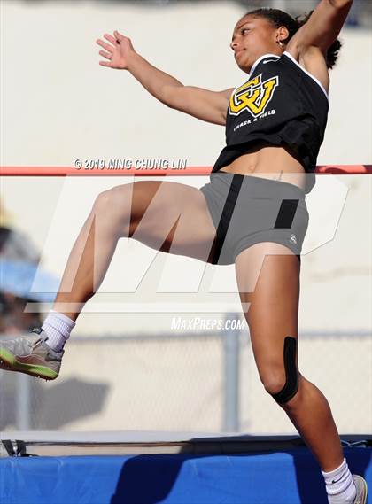 Thumbnail 2 in 50th Asics Laguna Beach Trophy Invitational (High Jump) photogallery.