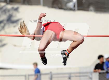Thumbnail 3 in 50th Asics Laguna Beach Trophy Invitational (High Jump) photogallery.