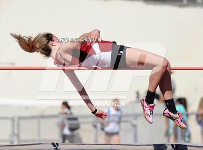 Thumbnail 2 in 50th Asics Laguna Beach Trophy Invitational (High Jump) photogallery.