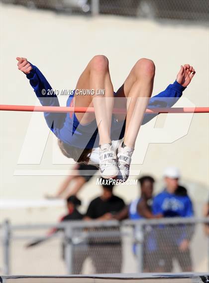 Thumbnail 1 in 50th Asics Laguna Beach Trophy Invitational (High Jump) photogallery.