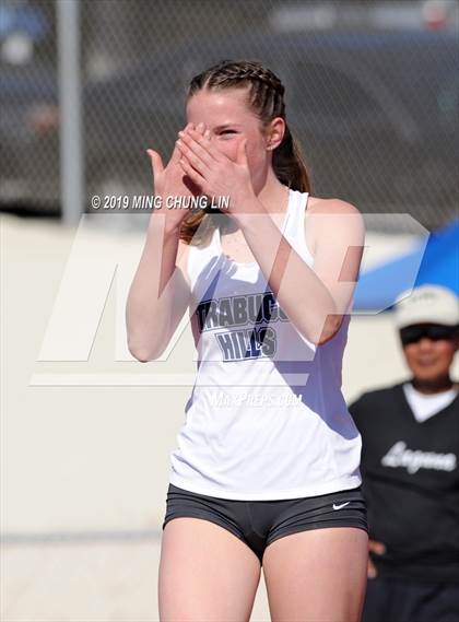 Thumbnail 2 in 50th Asics Laguna Beach Trophy Invitational (High Jump) photogallery.