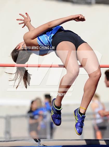 Thumbnail 1 in 50th Asics Laguna Beach Trophy Invitational (High Jump) photogallery.