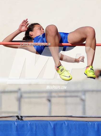 Thumbnail 2 in 50th Asics Laguna Beach Trophy Invitational (High Jump) photogallery.
