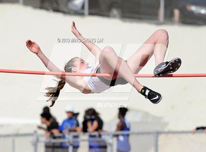 Thumbnail 2 in 50th Asics Laguna Beach Trophy Invitational (High Jump) photogallery.