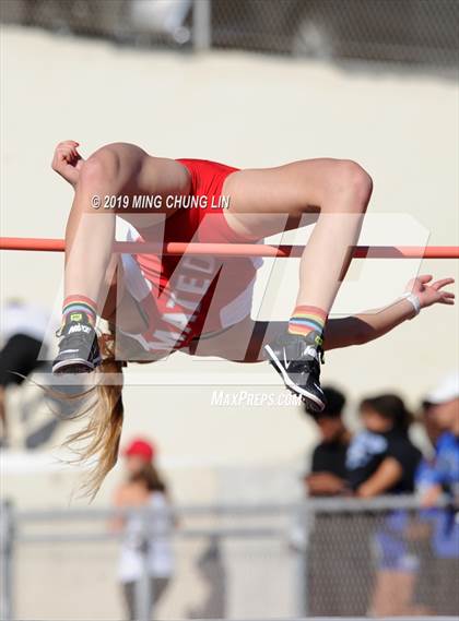 Thumbnail 1 in 50th Asics Laguna Beach Trophy Invitational (High Jump) photogallery.